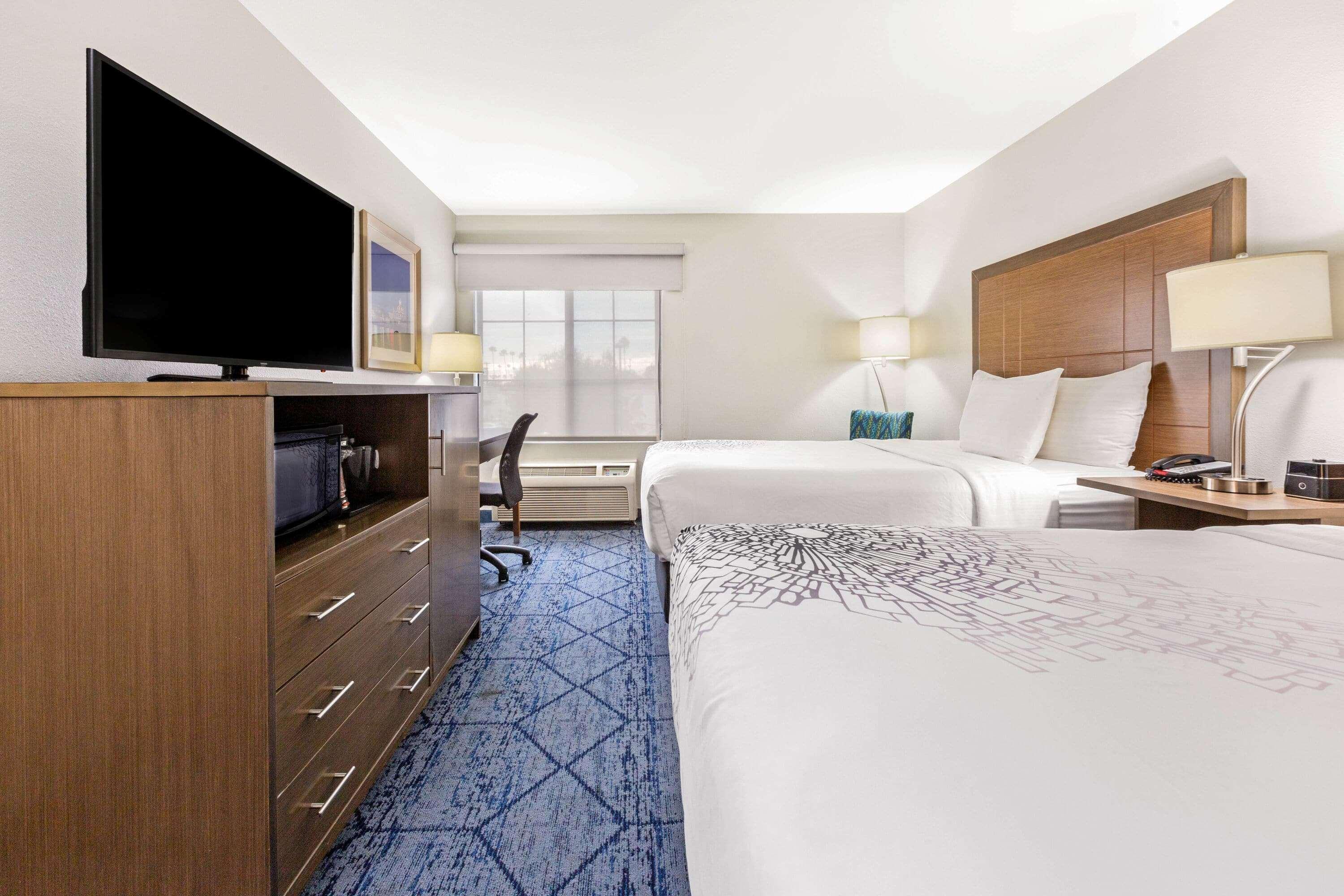 La Quinta By Wyndham Ne Long Beach/Cypress Hawaiian Gardens Eksteriør bilde